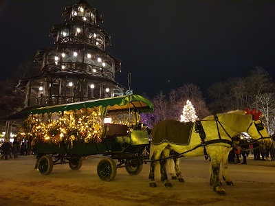 Christmas market at the chinese tower: carriage