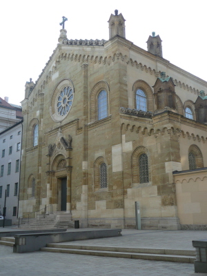 Allerheiligenhofkirche von außen