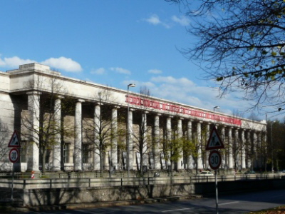 haus der kunst aussen.klein